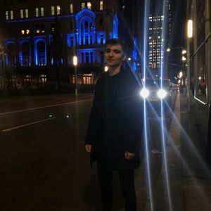 Meet your Posher, Eren